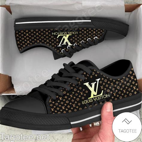 louis vuitton monogram low top sneakers